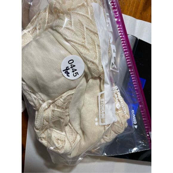 On the verge scarf (#445) - Picture 4 of 4